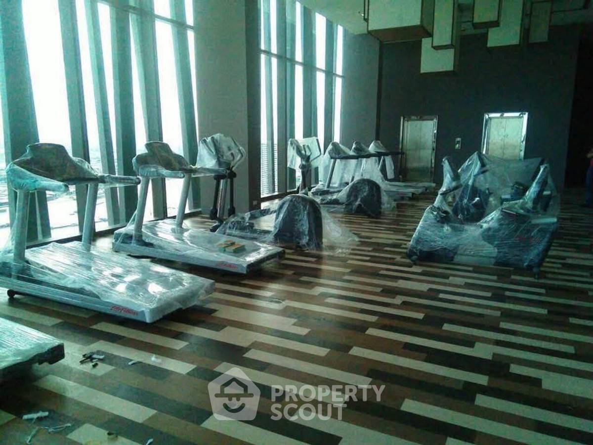 picture 2-BR Condo at Star View close to Phra Ram 3 (ID 2657334) - 11/11