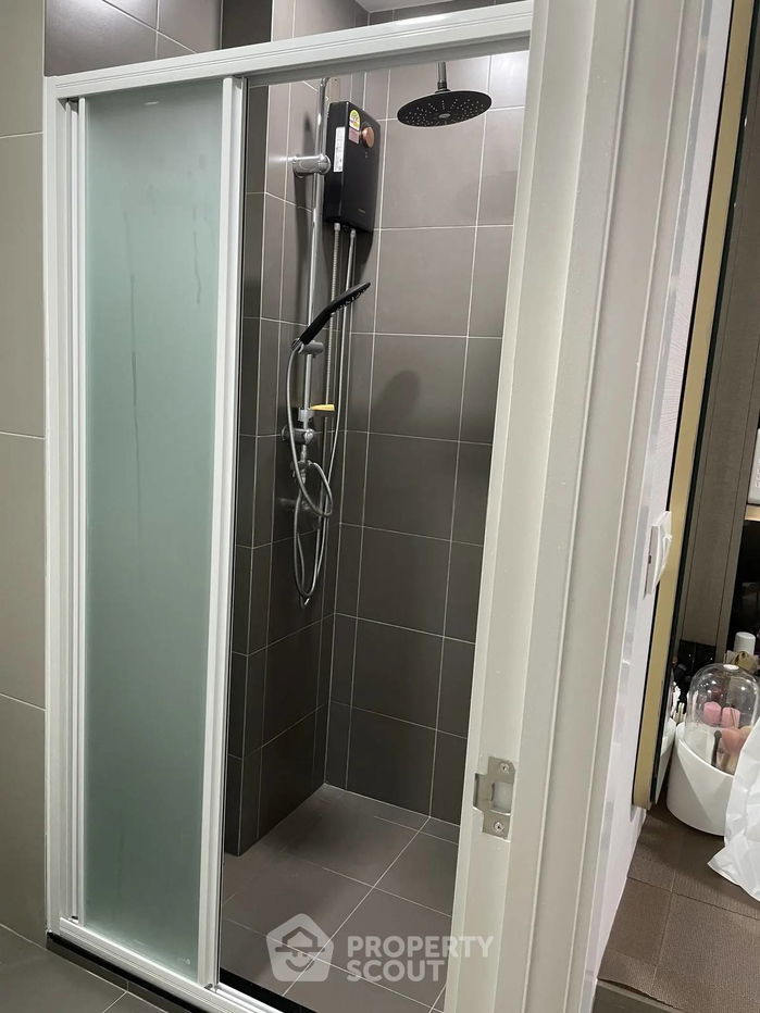 รูป คอนโด 2-ห้องนอน ที่ เอลลิโอ สาทร-วุฒากาศ ใกล้ BTS วุฒากาศ (ID 2685258) - รูปที่ 24/38