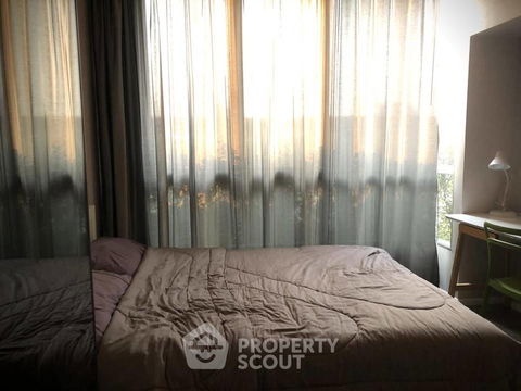 1-BR Condo at The Room Sathorn - St. Louis near BTS Surasak (ID 2685150)