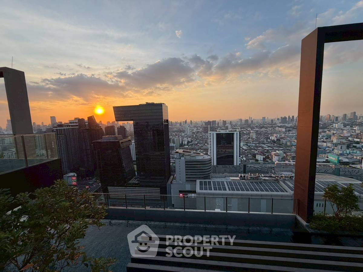 รูป คอนโด 1-ห้องนอน ที่ นิว ดิสทริค อาร์9 ใกล้ MRT พระราม 9 (ID 2679179) - รูปที่ 9/13