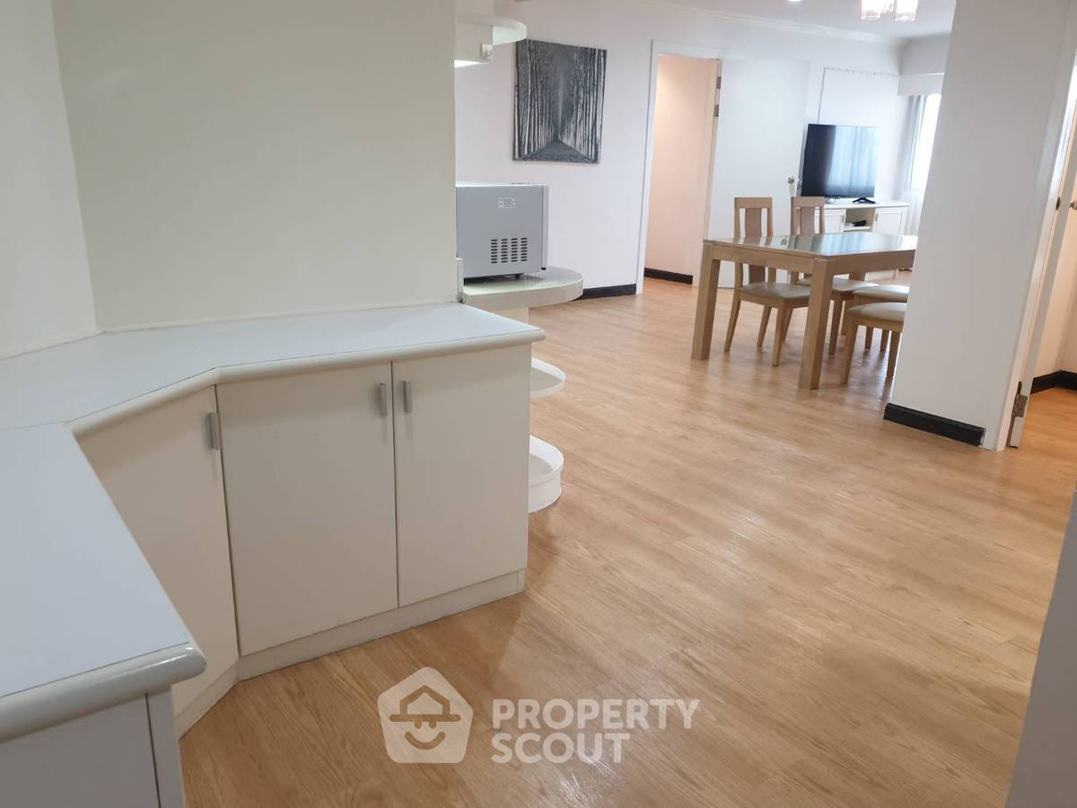 รูป คอนโด 2-ห้องนอน ที่ บ้านสวนเพชร คอนโดมิเนียม ใกล้ BTS พร้อมพงษ์ (ID 2040112) - รูปที่ 2/24