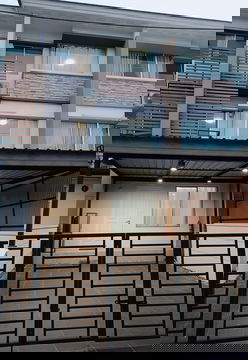 🏠 house for rent TownPlus Rama 9 village 📍Soi Krungthep Kreetha7 📍Bangkapi Bangkok 💰33,000 baht/month