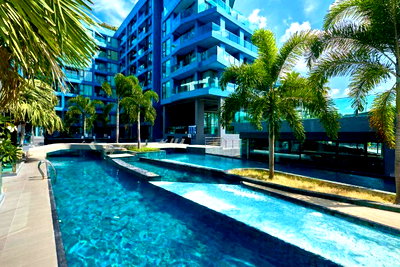 Condos for sale Pattaya : FQ- Acqua Condo near Jomtien Beach for Sale 1bedroom 1bathroom type