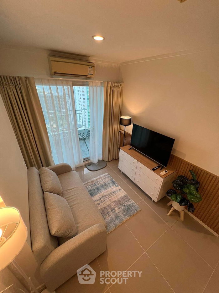 รูป คอนโด 1-ห้องนอน ที่ ลุมพินี ซีวิว จอมเทียน ใกล้ หาดจอมเทียน (ID 2452319) - รูปที่ 2/10