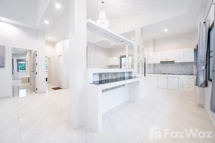 รูป วิลล่าให้เช่า 4 ห้องนอน ใน ห้วยใหญ่, ชลบุรี 1885546 - รูปที่ 8/13