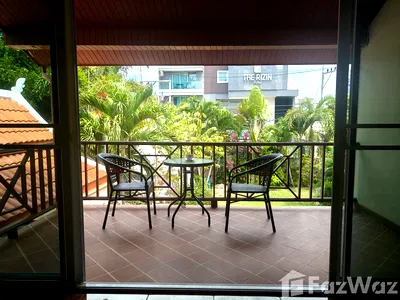 Houses for rent Chonburi : 4 Bedroom Villa for rent in Bang Lamung, Chon Buri  6072154