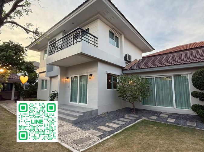 House for Rent – Casa Ville Ramintra–Hathairat (Corner Unit) Fully renovated detached house with brand-new furniture and built-in kitchen.Pet-friendly