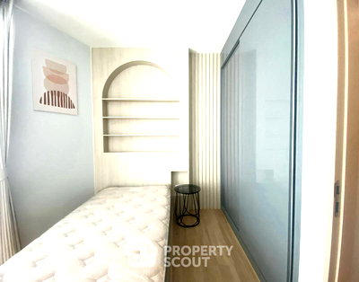 Condos for sale Kluaynamthai 2 Hospital  : 2-BR Condo at Skyrise Avenue Sukhumvit 64 near BTS Punnawithi (ID 2454447)