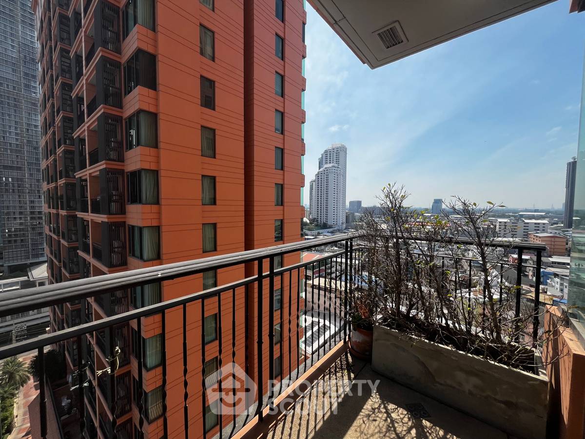 รูป คอนโด 1-ห้องนอน ที่ ออกัสตัน สุขุมวิท22 ใกล้ MRT ศูนย์การประชุมแห่งชาติสิริกิติ์ (ID 1243454) - รูปที่ 13/18