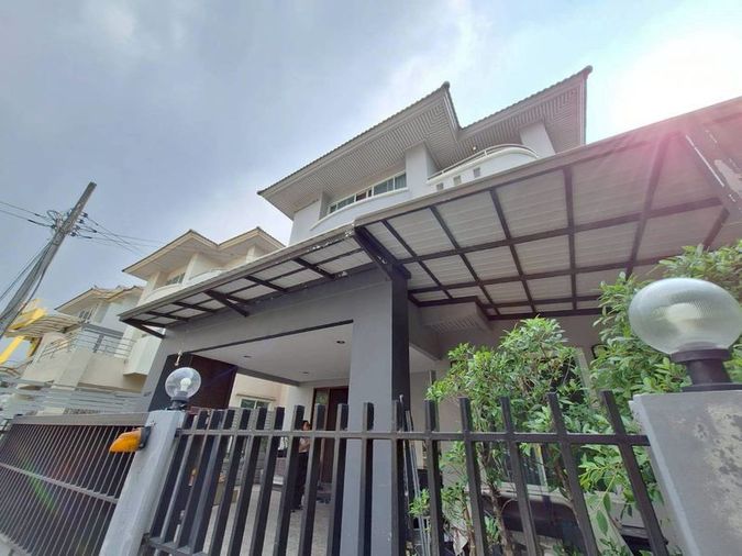 ขายบ้านเดี่ยว 4 ห้องนอน 72 ตร.ว. เขตจตุจักร