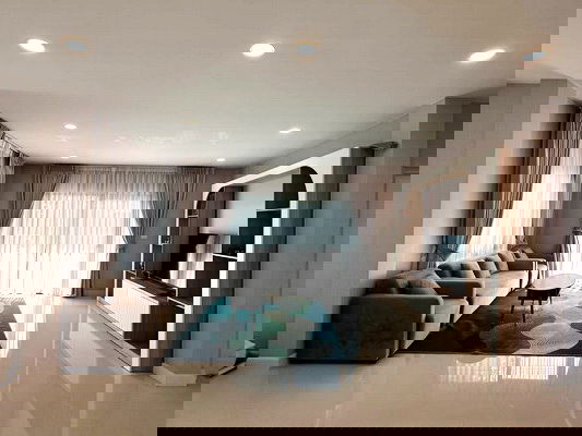 รูป [ให้เช่า] หมู่บ้าน เซนโทร บางบอน / 4 ห้องนอน 5 ห้องน้ำ / 110 ตรว. 300 ตรม. **120,000** บ้านเดี่ยวหลังใหญ่ตกแต่งสวย ใกล้สนุกเวคพาร์ค - รูปที่ 2/13