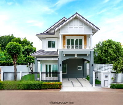 Houses for sale Nonthaburi : FOR SALE Newly Renovated Single Detached House at Perfect Place Ratchapruk  Corner Unit | Next to Ratchaphruek Road | Near MRT Bang Rak Noi Tha It