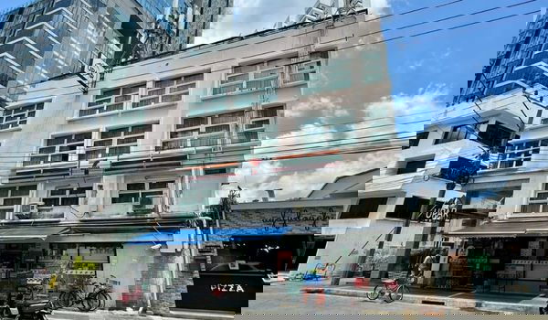 picture For sale: Hotel, good location in Soi Sukhumvit 11 - 2/5