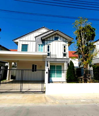 Houses for rent Bang Pu Industrial Estate : For Rent House , Villaggio 3 Srinakarin - Bangna , wide frontage , Bang Kaeo , Bang Phli , Samut Prakarn , CX-147407 ✅ Live chat with us ADD LINE @connexproperty ✅