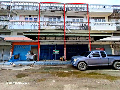Shophouses for sale Cha-Am Petchburi : SHOP HOUSE 29.2 Sq.w. Cha-Am Petchburi for 3.1M