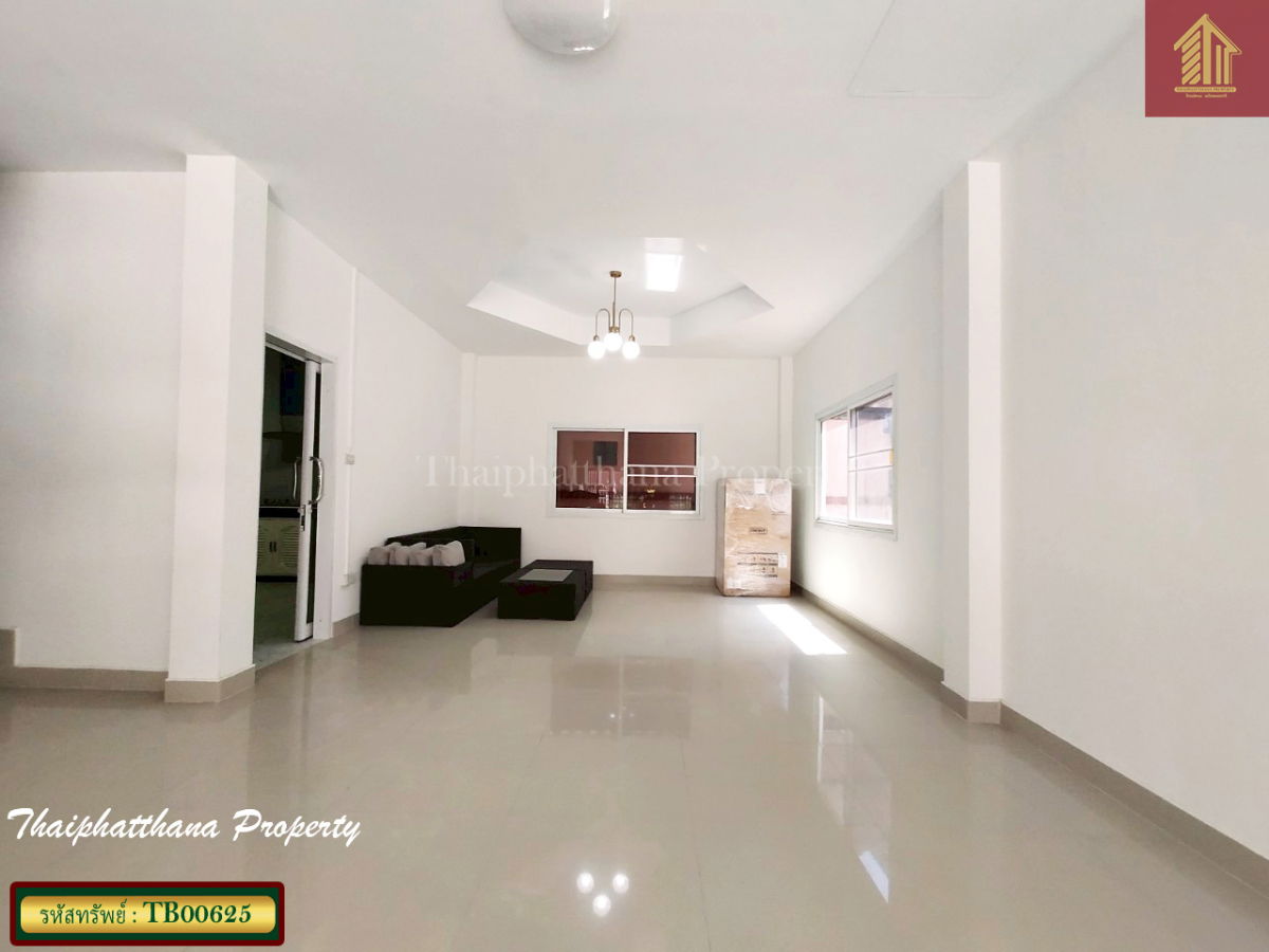 รูป หมู่บ้านเฟื่องฟ้าวิลล่า 9 เฟส 4 ซอยมังกร-นาคดี บ้านเดี่ยวรีโนเวท พร้อมอยู่ - รูปที่ 8/20