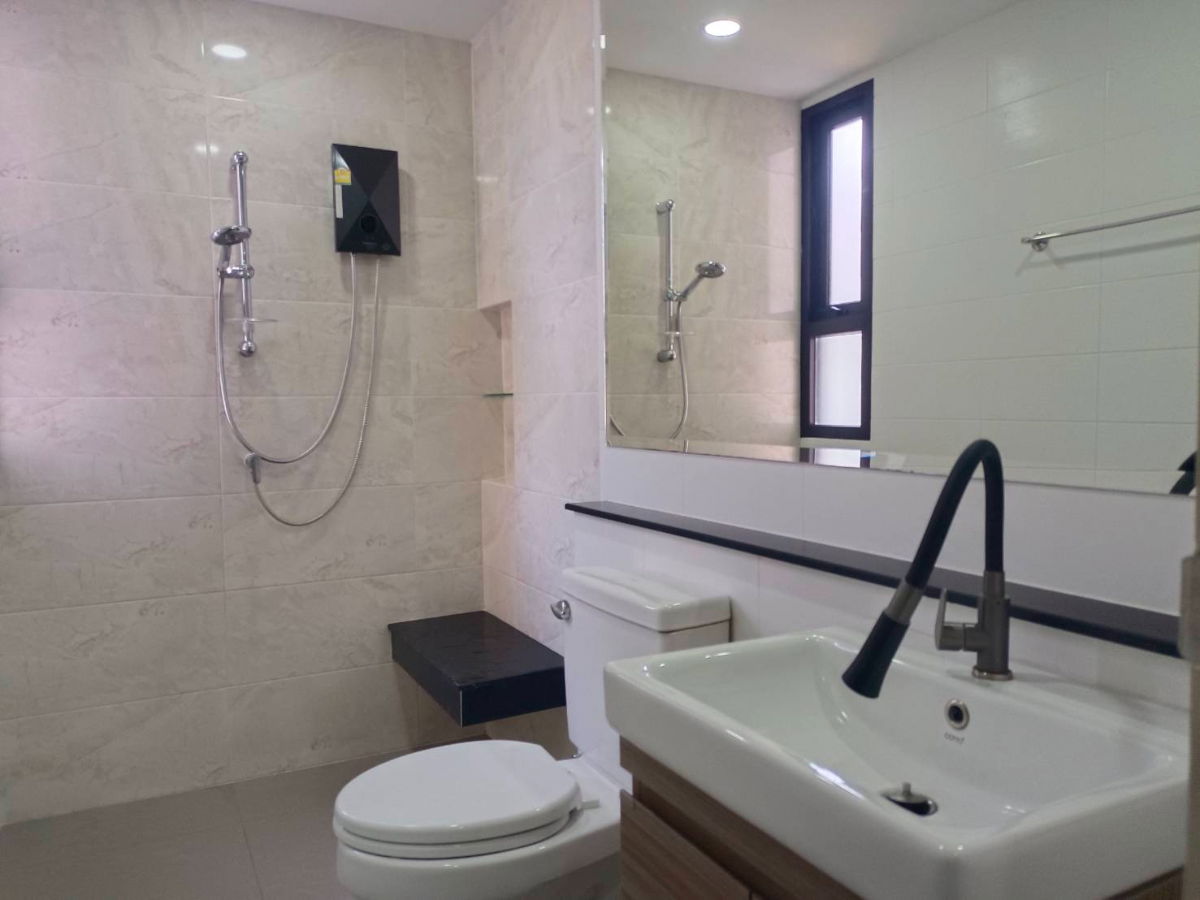 รูป ขาย  บ้านเดี่ยว สวย  ที่ เดอะ ซิตี้ บางนา กม. 7, ใกล้ห้าง เมกะบางนาและ ทางด่วน - รูปที่ 2/19