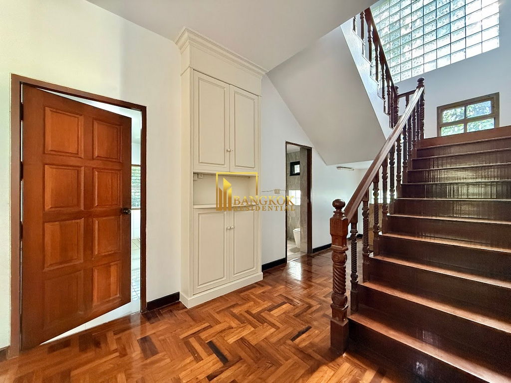 รูป Spacious 4 Bedroom House For Rent in Thonglor Area - BR28328SH - รูปที่ 12/39