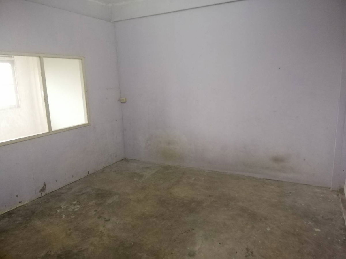 รูป ติดถนนใหญ่ ใกล้รถไฟฟ้า MRT คลองบางไผ่ 700 เมตร เช่าตึกแถว บางบัวทอง 2 คูหา ติด ถนนกาญจนาภิเษก - รูปที่ 8/30