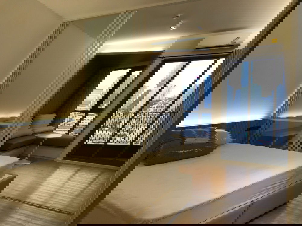 รูป เจ้าของปล่อยเช่าเอง รีโนเวทแล้ว 1ห้องนอน 34ตรม พร้อมเข้าอยู่ Triple Y Residence at สามย่านมิตทาวน์ เฟอร์นิเจอร์+เครื่องใช้ไฟฟ้า (รับAgent) - รูปที่ 1/9