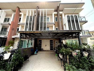 Townhouses for sale ศูนย์ฝึกอบรม tot : For Sale Townhouse/Townhome  , TOWN AVENUE 60 Vibhavadi 60 , BTS-11 Infantry Regiment , Bang Khen , Lak Si , Bangkok , CX-147641 ✅ Live chat with us ADD LINE @connexproperty ✅