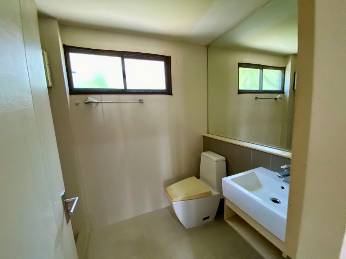 รูป ให้เช่า ทาวน์โฮม 3 ชั้น บ้านกลางเมือง พระราม 9–รามคำแหง | เฟอร์นิเจอร์ครบ พร้อมเข้าอยู่ | ทำเล Town in Town - รูปที่ 14/22