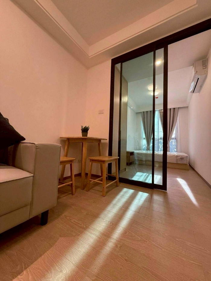 รูป #E037 🎉020369 ให้เช่าคอนโด Regal Srinakarin 40  - รูปที่ 3/9