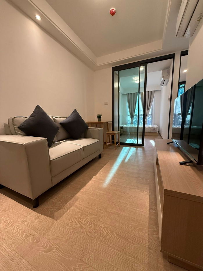 รูป รีเกิล อ่อนนุช - ศรีนครินทร์ 1B1B ชั้น 3 ตึก B ขนาด 28 ตร.ม. เช่า 12,000 บาท/เดือน Ready to move in - รูปที่ 1/9