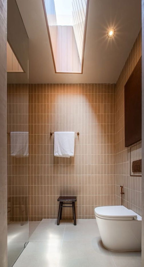 รูป Luxury 5 Bedroom Pool Villa for Sale Thappraya Road - รูปที่ 14/22