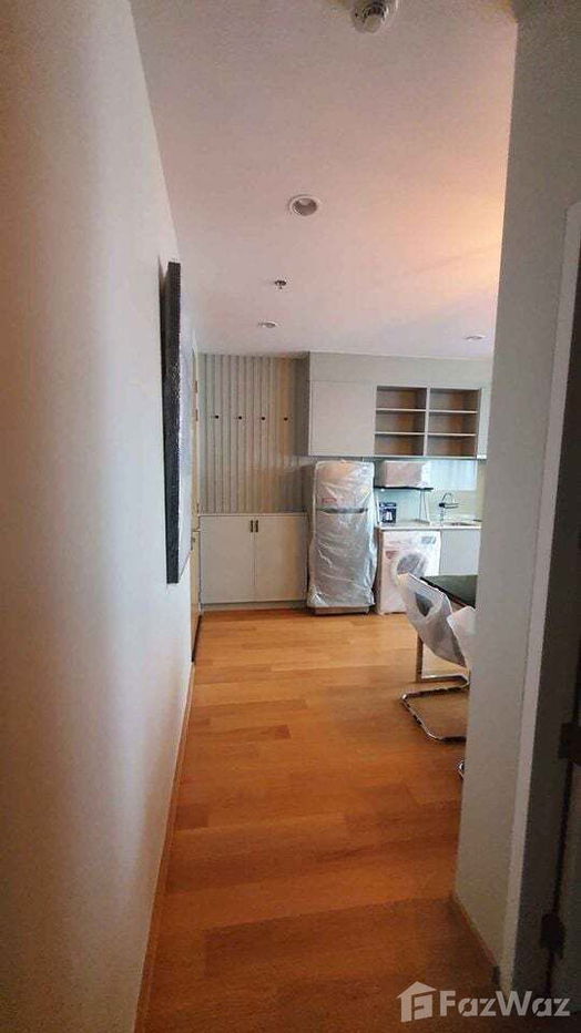 รูป ขาย คอนโด 2 ห้องนอน ในโครงการ โนเบิล รีโว สีลม 1831554 - รูปที่ 4/15