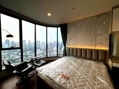 เช่าคอนโด พร้อมพงษ์ : 🚩 ให้เช่าคอนโด ไอดีโอ คิว สุขุมวิท 36 อาคาร 1 ชั้น 42 1 ห้องนอน ขนาด 46 ตรม ใกล้ ตลาดพูนทรัพย์