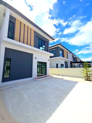 เช่าบ้านเดี่ยว ปทุมธานี : ✅ บ้านเดี่ยวไซส์ใหญ่ สุดหรู ✅ หมู่บ้าน ซีพีเอ็น นิน วงแหวน-ลำลูกกา คลอง 6 ( BTS คูคต )