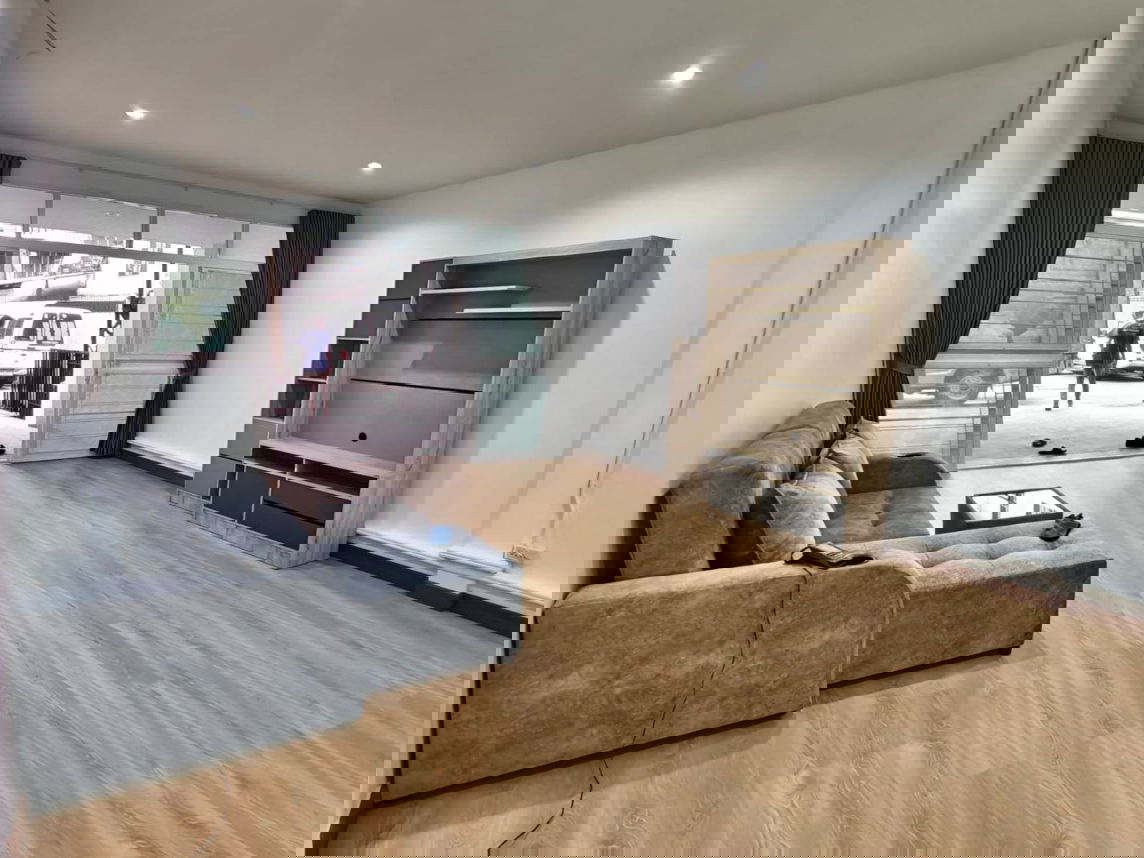 รูป ให้เช่า ทาวน์เฮ้าส์ ทิพเนตร ไปคูเมือง 500 ม. - รูปที่ 2/12