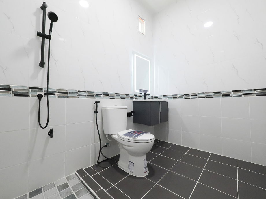 รูป ขายราคาพิเศษ ทาวน์เฮ้าส์ ม.ณรุจา กาญจนาภิเษก - พระราม5 (แปลงมุม)  ราคา 1.99 ล้าน - รูปที่ 31/45