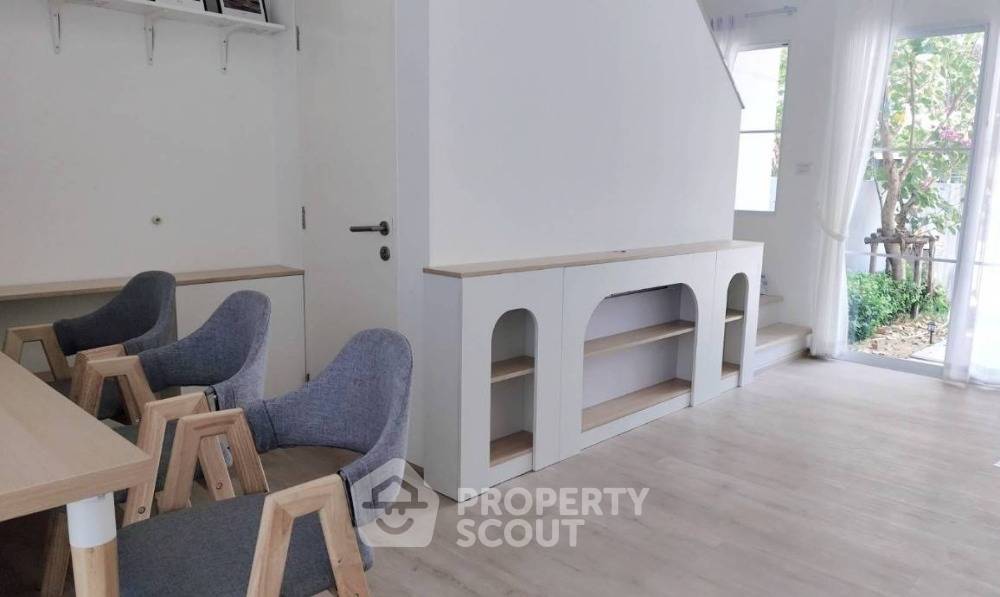 รูป ทาวน์เฮาท์ 2-ห้องนอน ใน บางแก้ว (ID 1592482) - รูปที่ 6/8