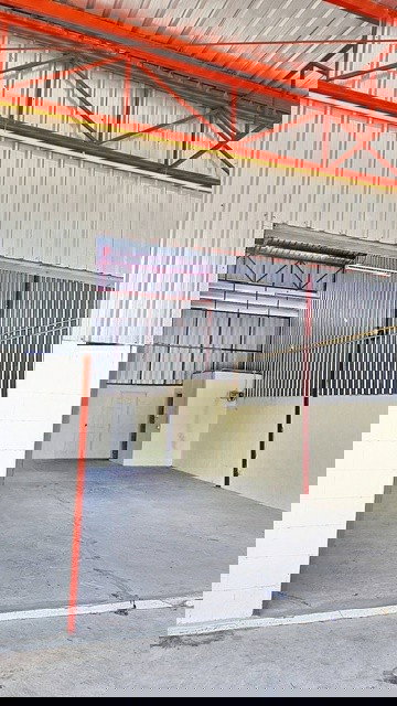 รูป โกดังให้เช่า 1 ห้องน้ำโรบินสัน ศรีสมาน ภายใน 1 กม. 200 ตร.ม. ลึก 25 ม. ใกล้ทางด่วนศรีสมาน และ ถนนกว้าง 10 ม. เหลือ 2 ยูนิตสุดท้าย - รูปที่ 6/8