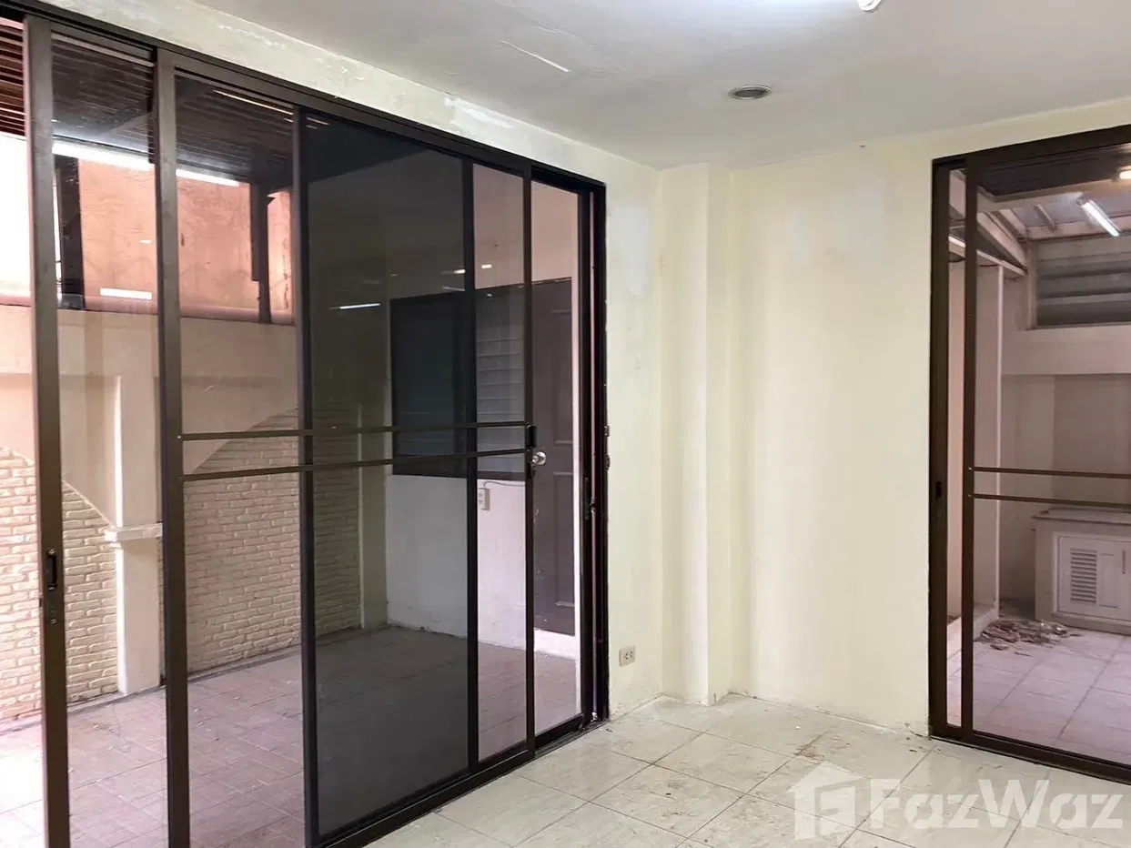 รูป บ้านเดี่ยวให้เช่า 4 ห้องนอน ใน สามเสนนอก, กรุงเทพมหานคร 2016801 - รูปที่ 17/20