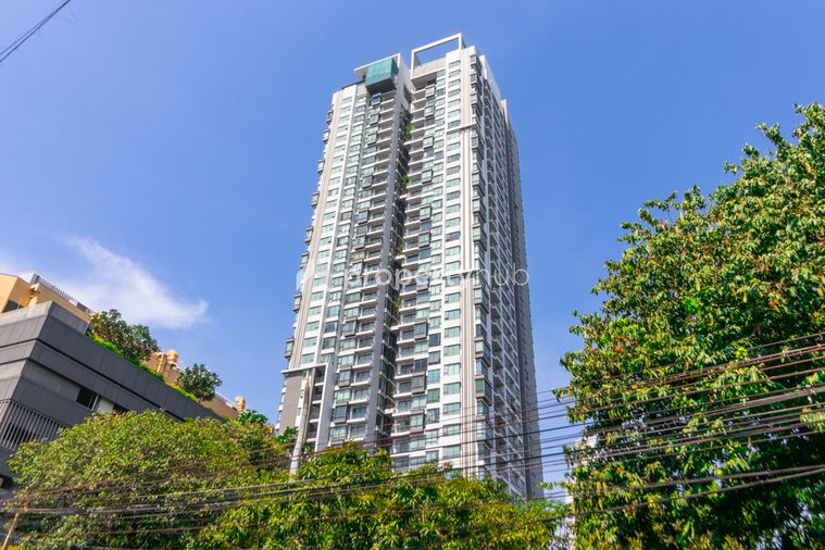 Rhythm Sukhumvit 42