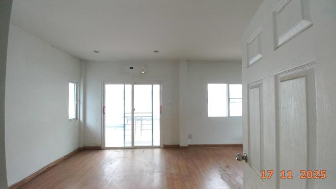 picture HOME for sale Bung Si Racha Chonburi - 8/30