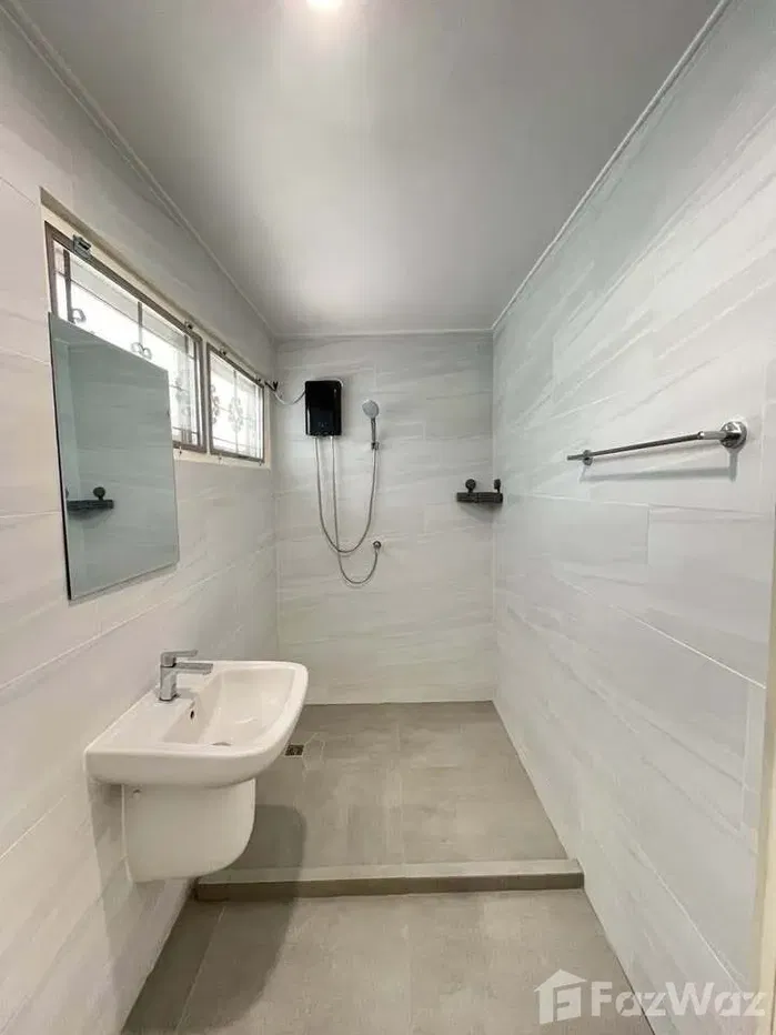 รูป บ้านเดี่ยวให้เช่า 4 ห้องนอน ในโครงการ หมู่บ้านเมืองทอง 2 โครงการ 3 5783264 - รูปที่ 13/32