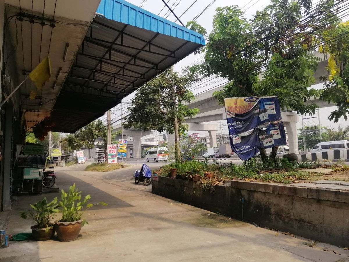 รูป ติดถนนใหญ่ ใกล้รถไฟฟ้า MRT คลองบางไผ่ 700 เมตร เช่าตึกแถว บางบัวทอง 2 คูหา ติด ถนนกาญจนาภิเษก - รูปที่ 3/30