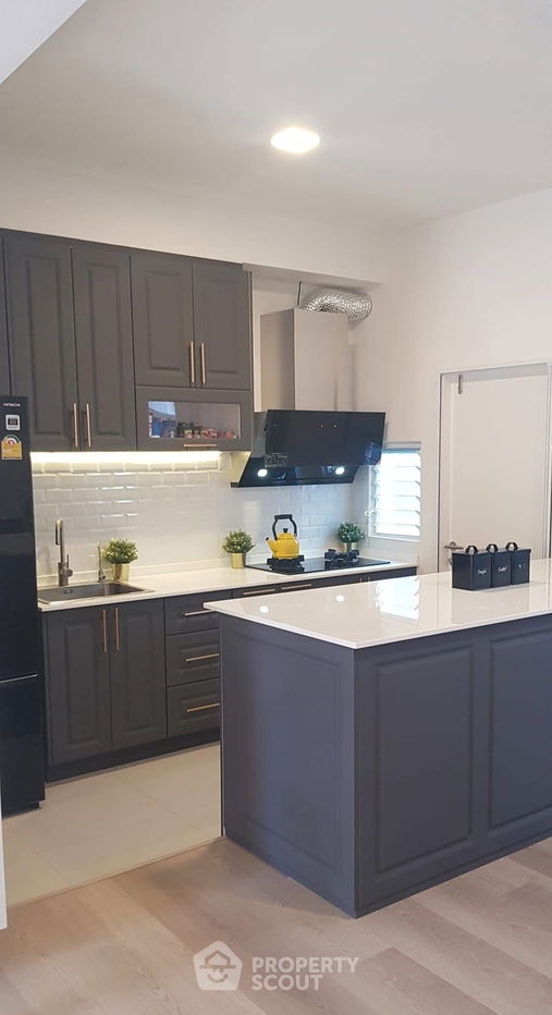 รูป ทาวน์เฮ้าส์ 3-ห้องนอน ที่ อินดี้ 2 บางนา-รามคําแหง2 ใน ดอกไม้ (ID 2690923) - รูปที่ 4/17