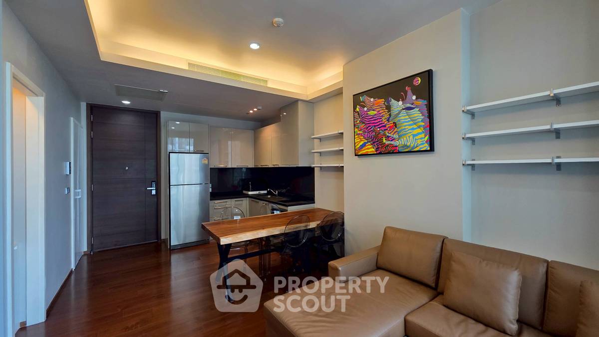 picture 1-BR Condo For Rent, Quattro By Sansiri, 22nd-Floor Near BTS Thong Lor (ID 2415380) - 3/8