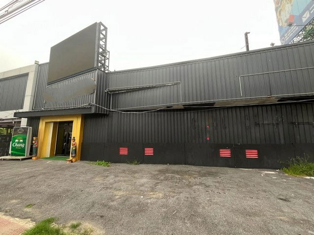 รูป HR3260ให้เช่าอาคารพาณิชย์-โชว์รูม ติดถนนกาญจนาภิเษก ใกล้ MRT หลักสอง และ The Mall บางแค เหมาะอย่างยิ่งสำหรับทำโชว์รูม ออฟฟิศ หรือศูนย์บริการ - รูปที่ 1/12