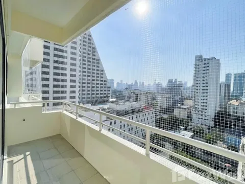 2 Bedroom Condo for sale at Saranjai Mansion 1815874