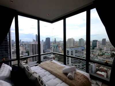 Condos for rent : Aston Silom (near BTS Saladeang, Ready to Move in)