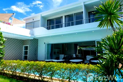Houses for sale Phuket : Modern 4 Bed 4 Bath Pool Villa with Gym and Game room 5854315
