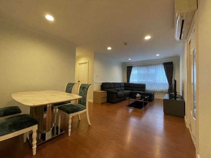 🔥Investor Alert: 3BR Corner Unit in EM District | Sukhumvit 41 CBD [U1372494]