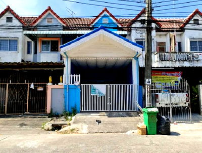 ทาวน์โฮม แม็คโคร บางบัวทอง : BP00173 ขายทาวน์เฮาส์ หมู่บ้าน บ้านบางบัวทอง ถนน บ้านกล้วย-ไทรน้อย ตำบล พิมลราช อำเภอ บางบัวทอง จังหวัด นนทบุรี