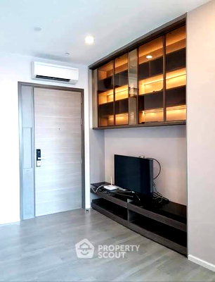 คอนโดให้เช่า : คอนโด 1-ห้องนอน ที่ เดอะ รูม สุขุมวิท 69 ใกล้ BTS พระโขนง (ID 2547777)